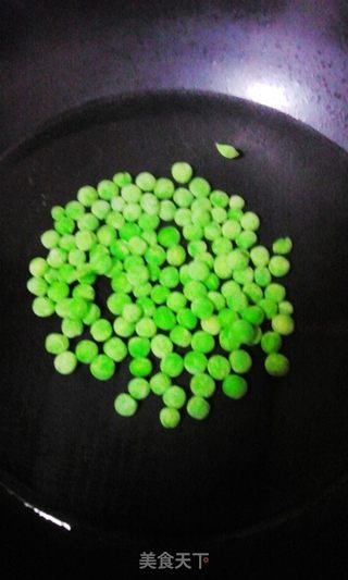 什锦烧卖~~~~宝宝的专属烧卖的做法步骤:4