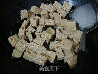 经典上海菜----【四喜烤麸】的做法步骤:5