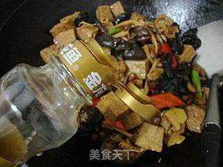 经典上海菜----【四喜烤麸】的做法步骤:12