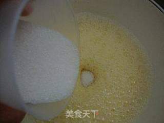 变个花样,讨人喜欢的--【杏仁小蛋糕】的做法步骤:3