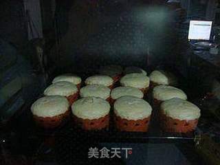 变个花样,讨人喜欢的--【杏仁小蛋糕】的做法步骤:10