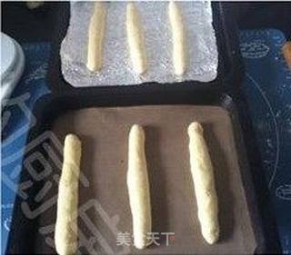 沙拉芝士面包条的做法步骤:4