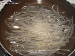 猪肉炖粉条的做法步骤:2