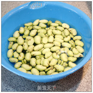 清新美味的甜糕-----蚕豆糕的做法步骤：1