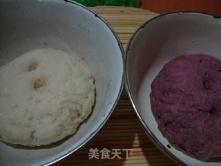 【紫薯双色花卷】-----花样主食自己做的做法步骤：3