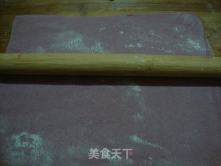 【紫薯双色花卷】-----花样主食自己做的做法步骤：7