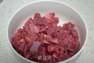 红烧牛肉面的做法步骤：1