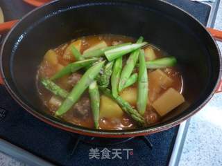 意式面酱风味的土豆炖牛肉的做法步骤:5