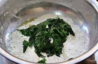 多味儿沙拉凉面的做法步骤:6