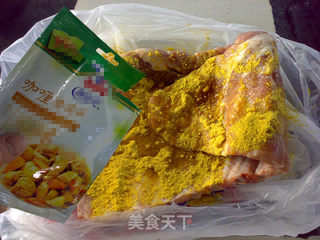 咖喱烤大排的做法步骤:2