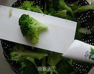 圣诞树沙拉的做法步骤:9