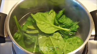 千层酥三文鱼/三文鱼威灵顿  salmon en croute的做法步骤：2