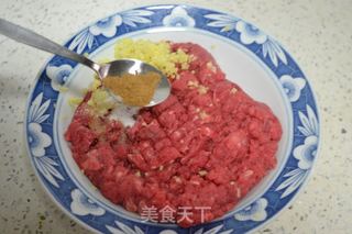 牛肉韭黄水饺的做法步骤：12