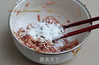青椒酿肉的做法步骤:2