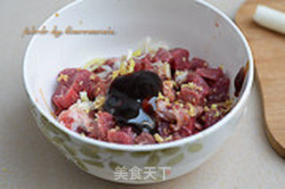 苹果牛肉的做法步骤:2
