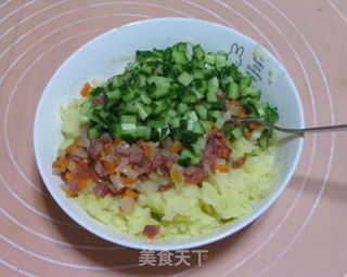 土豆沙拉的做法步骤:9
