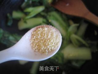 清炒小白菜的做法步骤:6