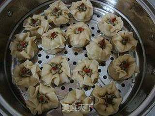 像花朵般漂亮-----【南瓜米香猪肉烧麦】的做法步骤:14