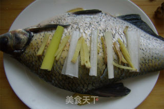 清蒸武昌鱼的做法步骤:4
