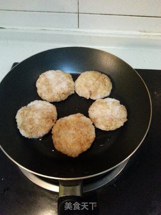 剩米饭肉松饼的做法步骤:3