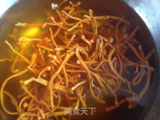 【虫草花啤酒鸭】的做法步骤:2