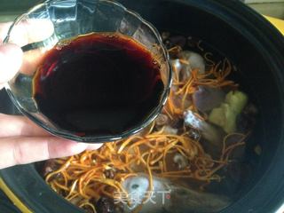 【虫草花啤酒鸭】的做法步骤:9