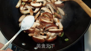 香菇油菜的做法步骤：6