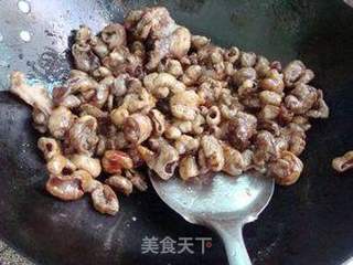 酱烧肥肠的做法步骤:5
