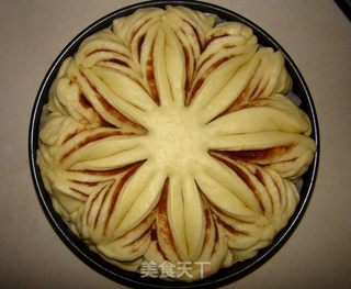 幸福象花儿一样----手撕花朵面包的做法步骤：10