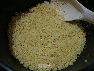 豆渣好去处-------【豆渣小米锅巴】的做法步骤:2