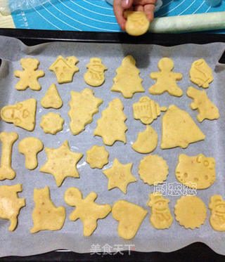 腰果童趣饼干的做法步骤:7