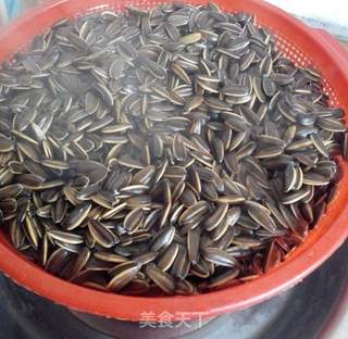 自制零食―【凉茶瓜子】的做法步骤:5