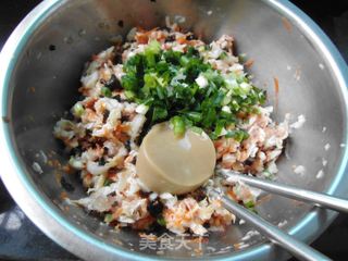 鲜肉白菜蒸饺的做法步骤：5