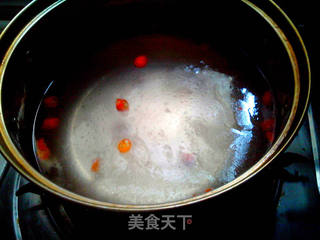 狗肚鱼咸菜汤的做法步骤:2