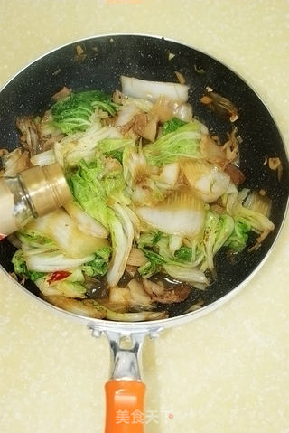 【炒大白菜】---考验厨师手艺高低的一道家常菜的做法步骤：11