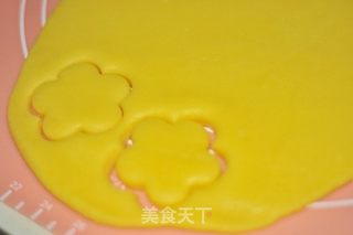 蜂蜜蛋奶饼干的做法步骤:10