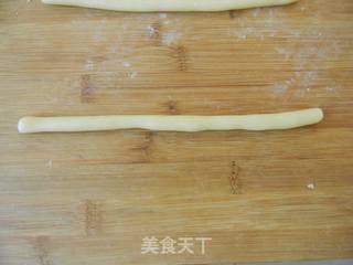 蜂蜜小麻花的做法步骤:8