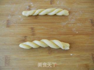 蜂蜜小麻花的做法步骤:10