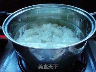 紫山药银耳羹的做法步骤:2
