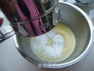 圣诞树桩蛋糕的做法步骤:3