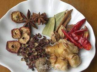 卤鸭翅的做法步骤:4