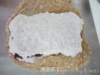 玫瑰芝麻凉糕的做法步骤:7