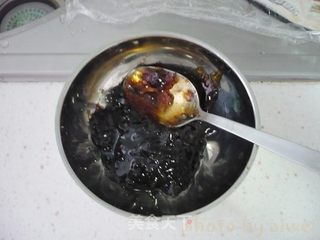 玫瑰芝麻凉糕的做法步骤:10