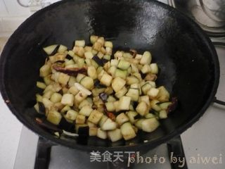 素炒茄丁的做法步骤:6
