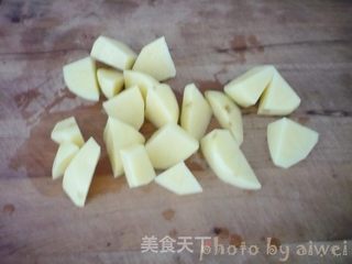 少油版地三鲜的做法步骤:2