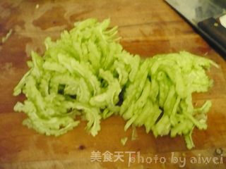 苦瓜煎蛋的做法步骤:3