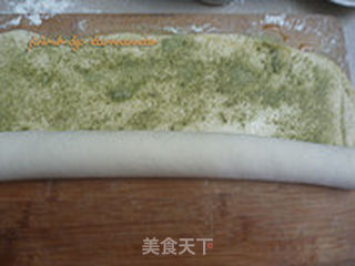 香豆粉花卷的做法步骤:7