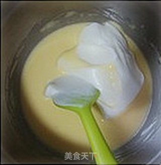 蓝莓酸奶蛋糕的做法步骤:4