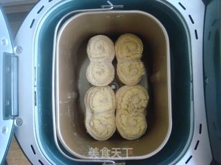全麦椰蓉面包(面包机版)的做法步骤:22