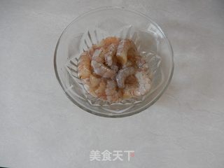 黄瓜炒虾仁的做法步骤:3
